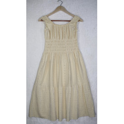 Vestido Fresco con Encanto Bordado
